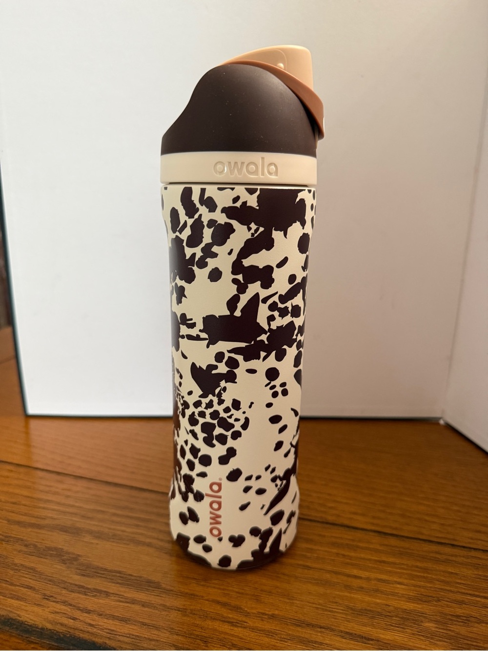 NEW Limited Edition Owala FreeSip 24 oz Cowgirl Core Water Bottle - Picture 5 of 7